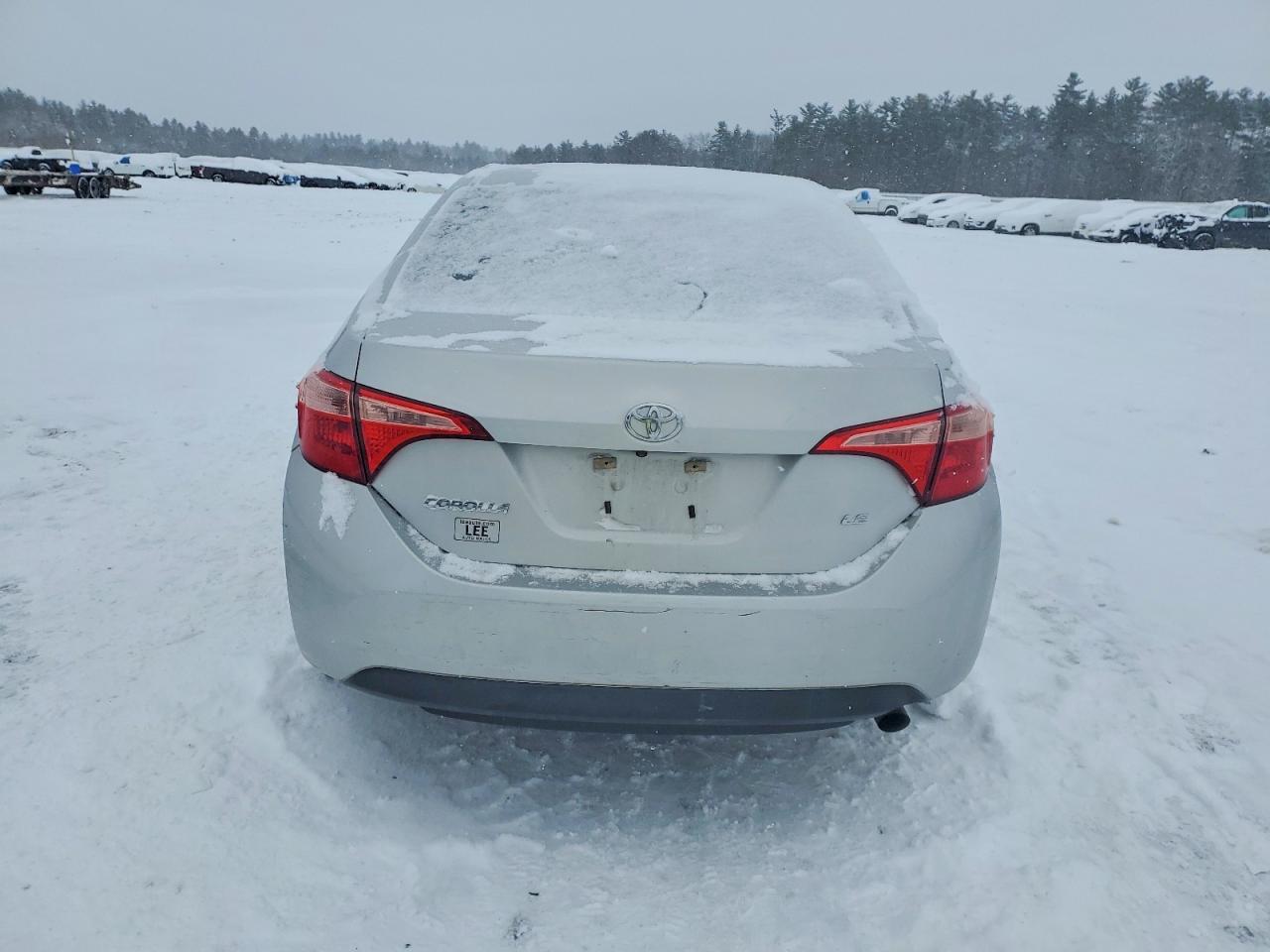 2019 TOYOTA COROLLA L photo 6