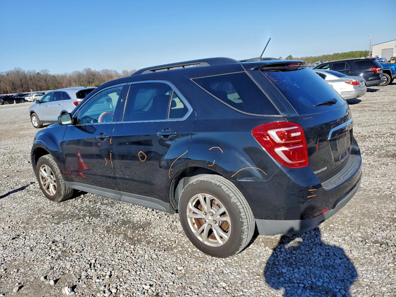 2017 CHEVROLET EQUINOX LT photo 2