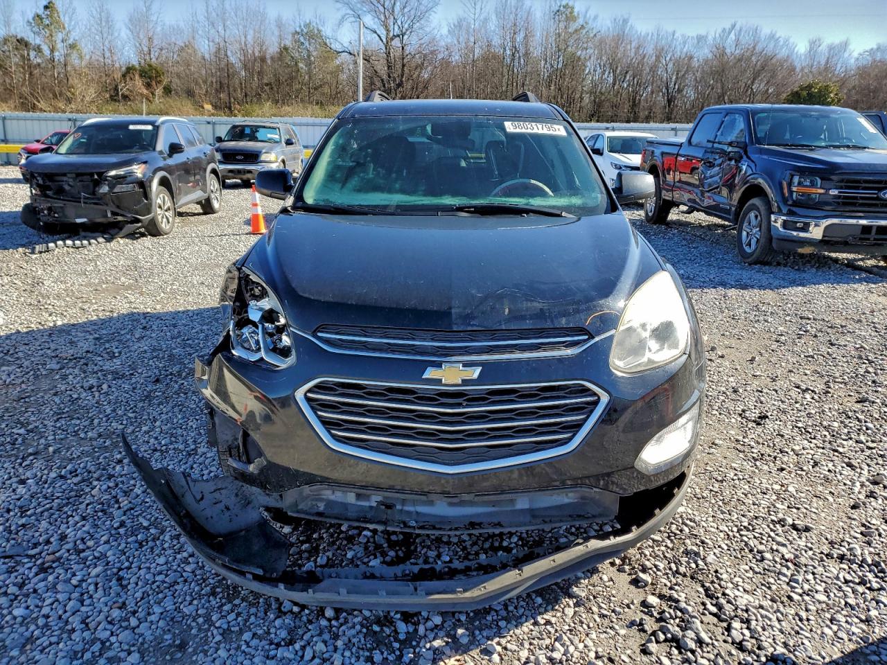 2017 CHEVROLET EQUINOX LT photo 5
