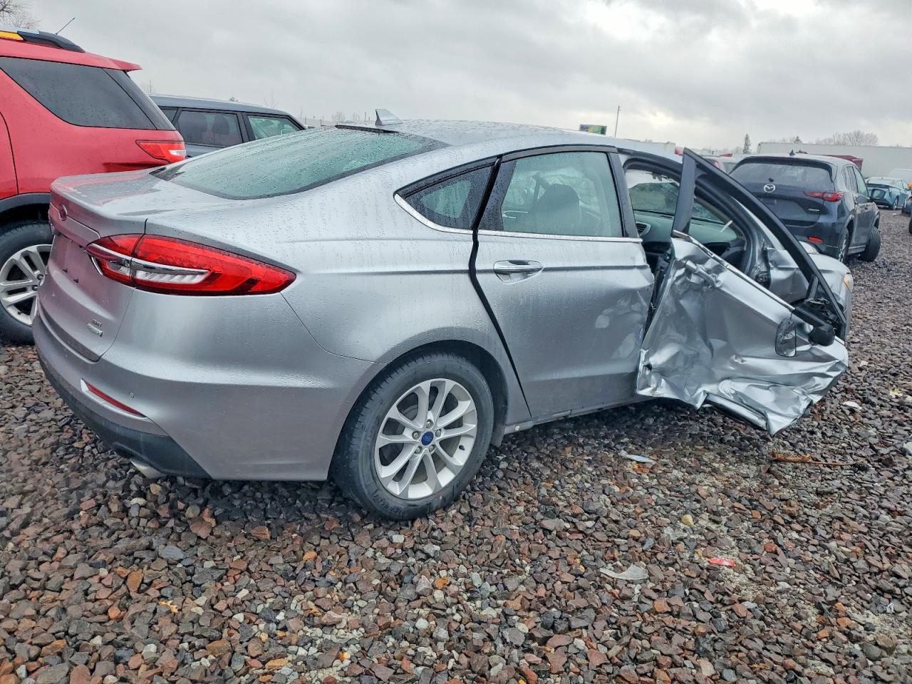 2020 FORD FUSION SE photo 3
