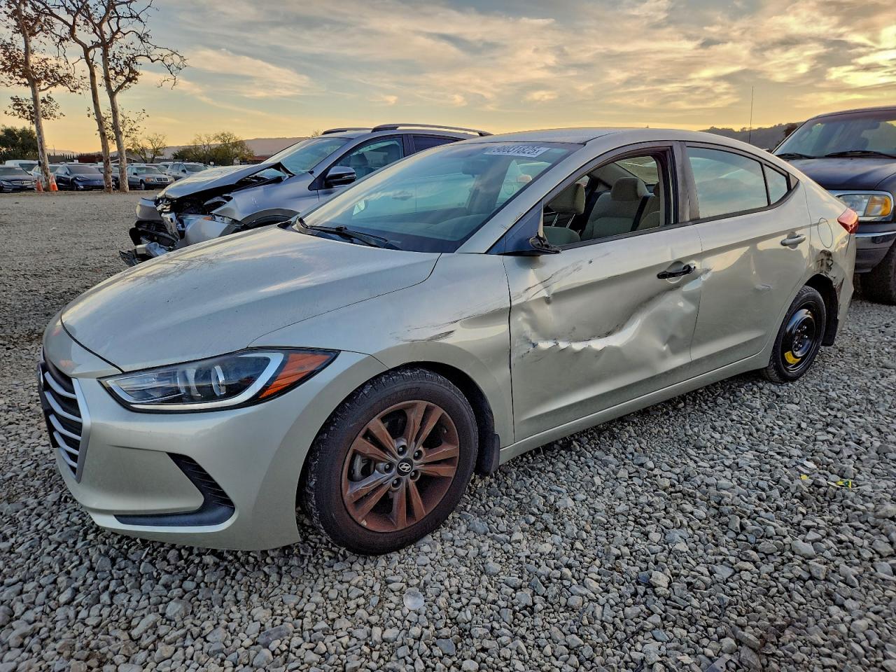 2017 HYUNDAI ELANTRA