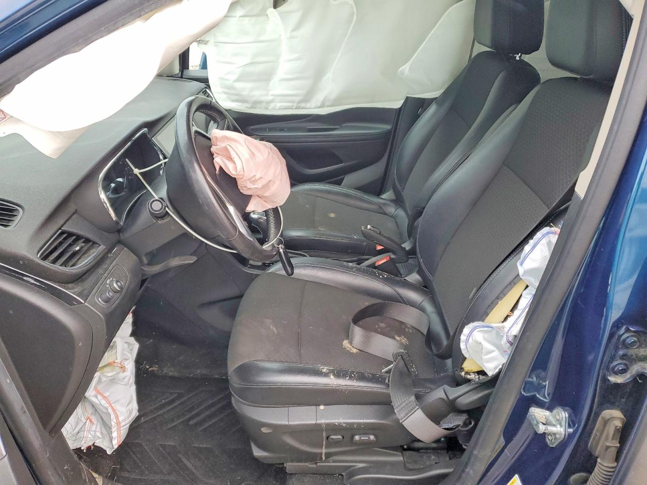 2019 BUICK ENCORE PREFERRED photo 7
