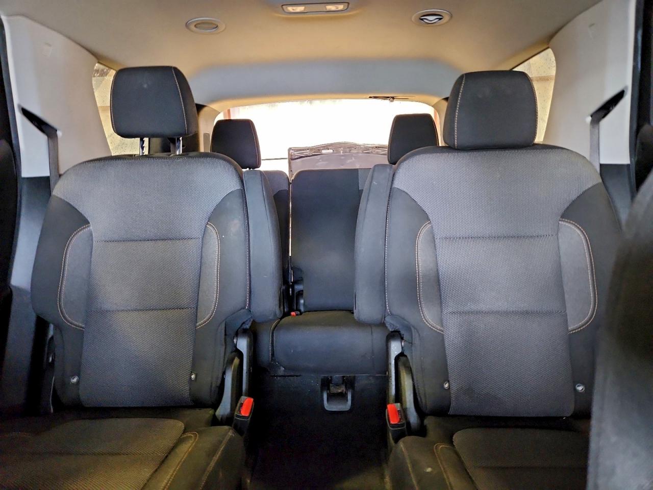 2019 CHEVROLET TRAVERSE LT photo 10