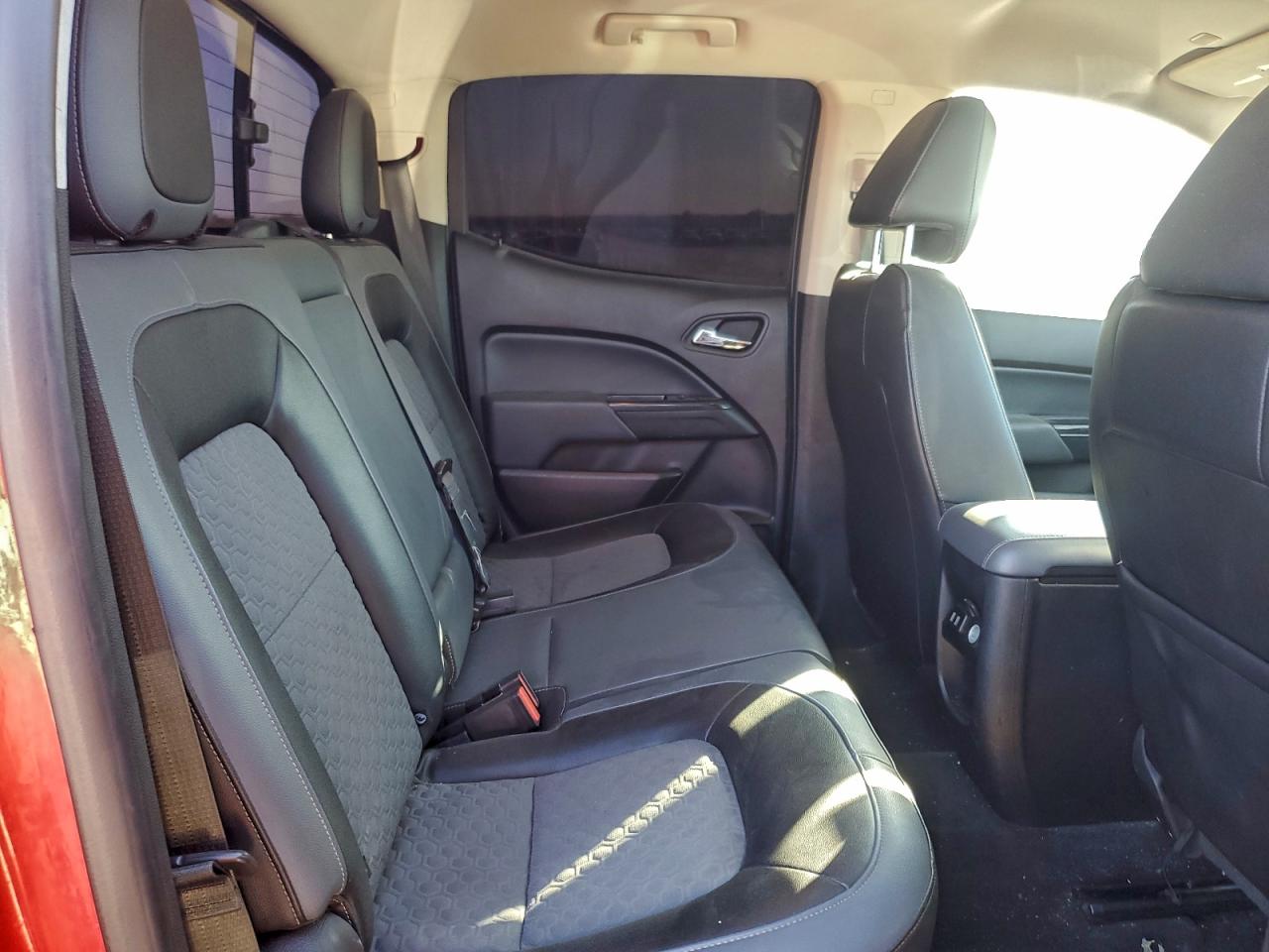2018 CHEVROLET COLORADO Z71 photo 10
