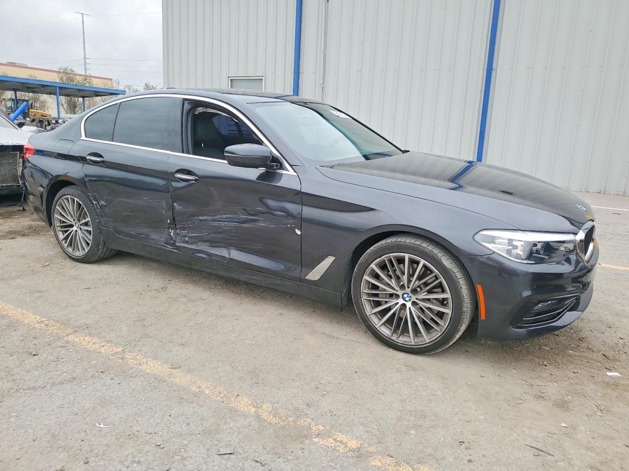 2018 BMW 530 I photo 4