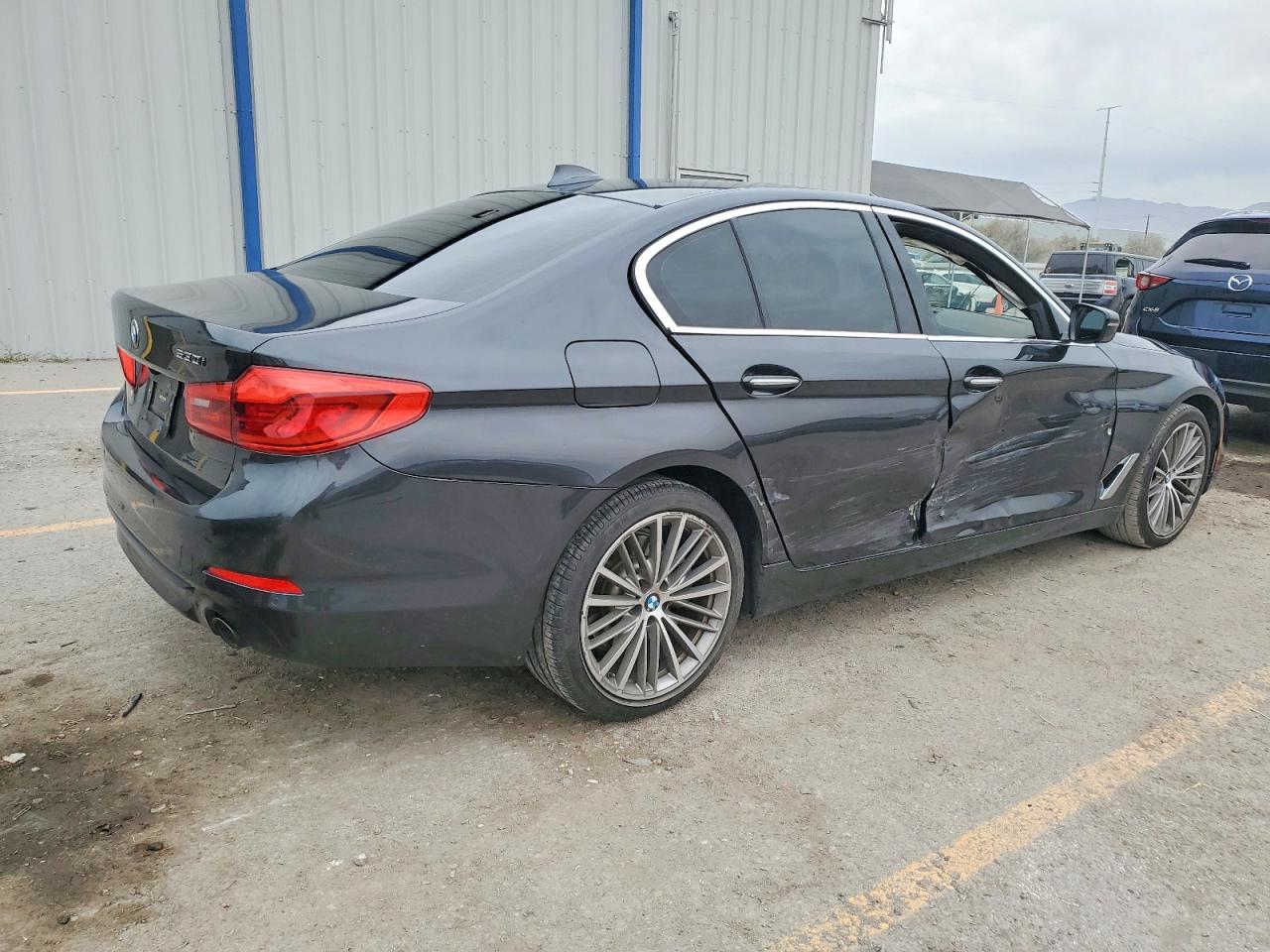 2018 BMW 530 I photo 3