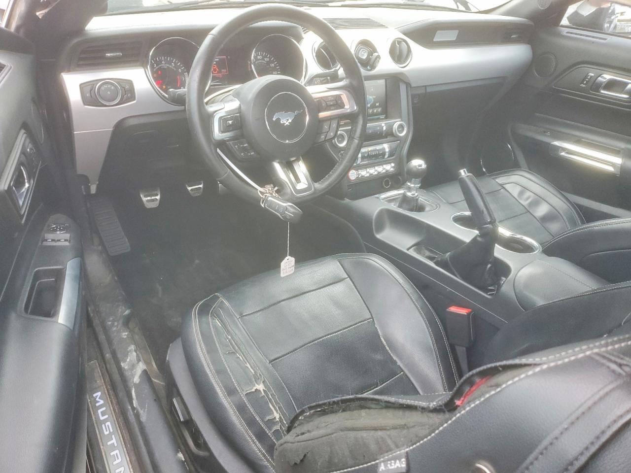 2015 FORD MUSTANG GT photo 15