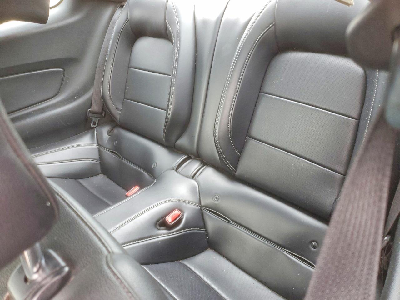 2015 FORD MUSTANG GT photo 19
