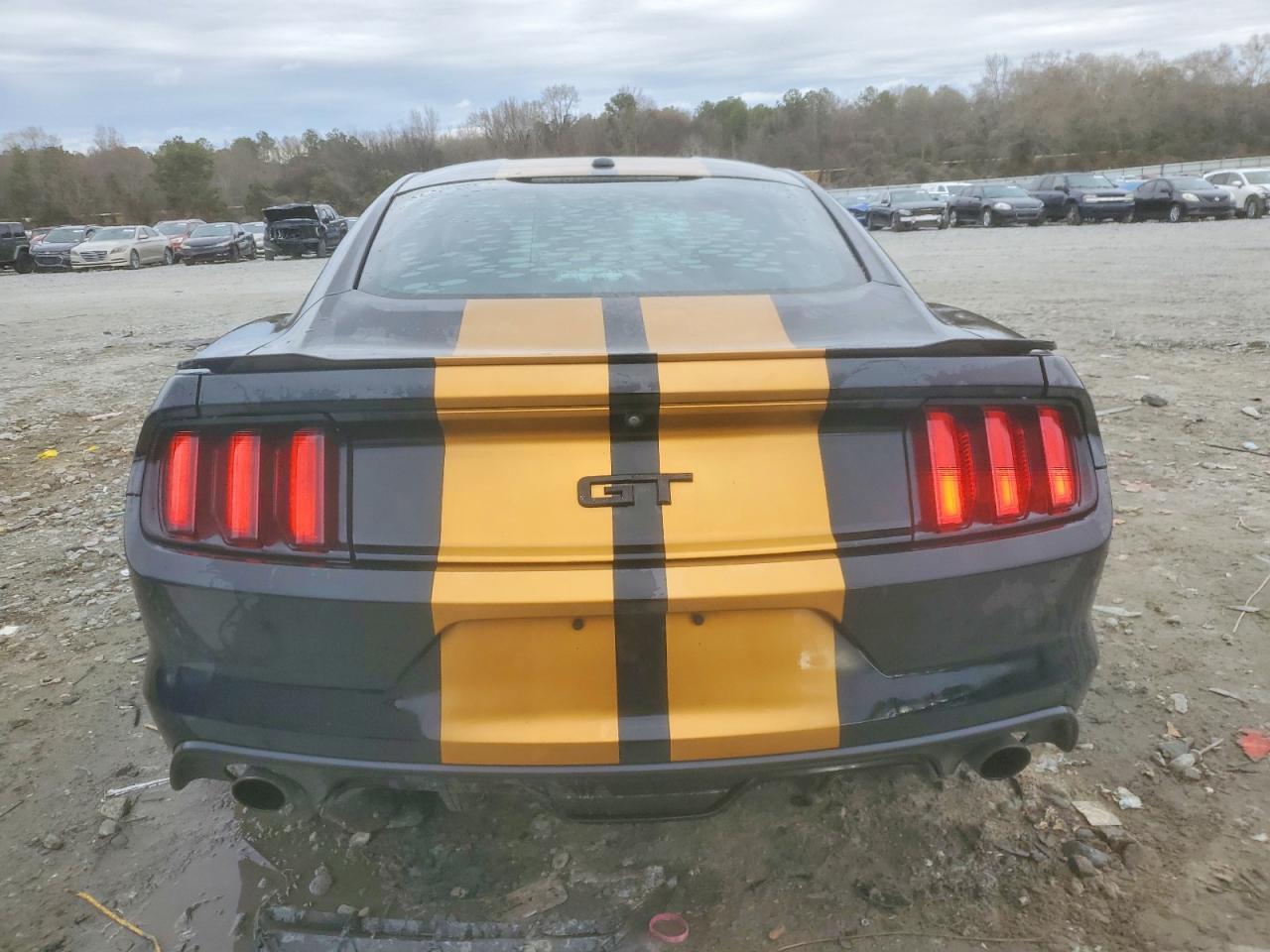 2015 FORD MUSTANG GT photo 11
