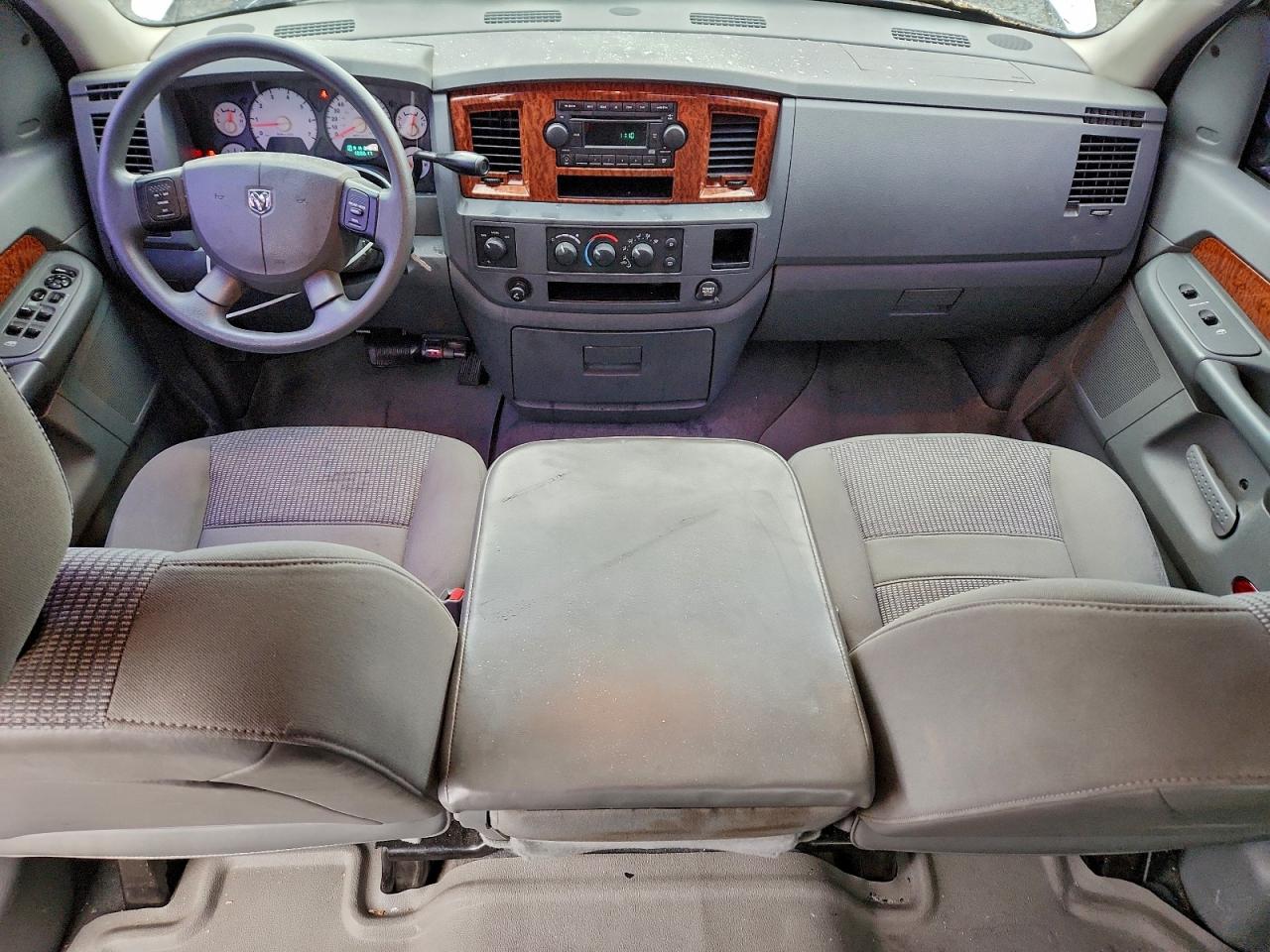 2006 DODGE RAM 1500 ST photo 15