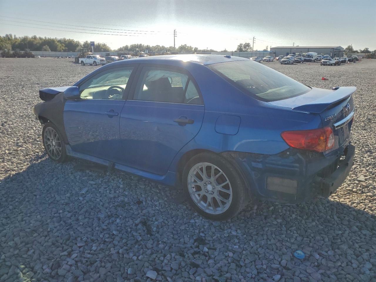 2009 TOYOTA COROLLA BASE photo 2