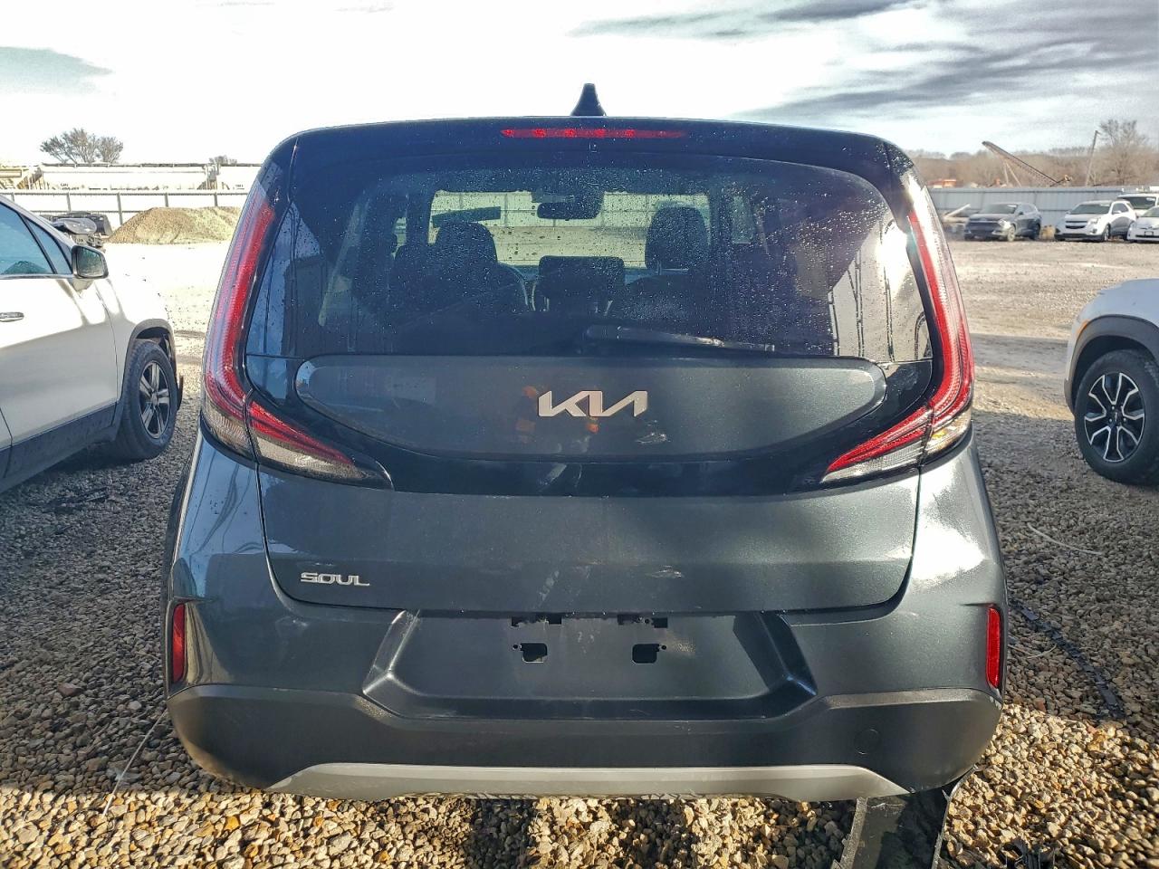2025 KIA SOUL LX photo 6