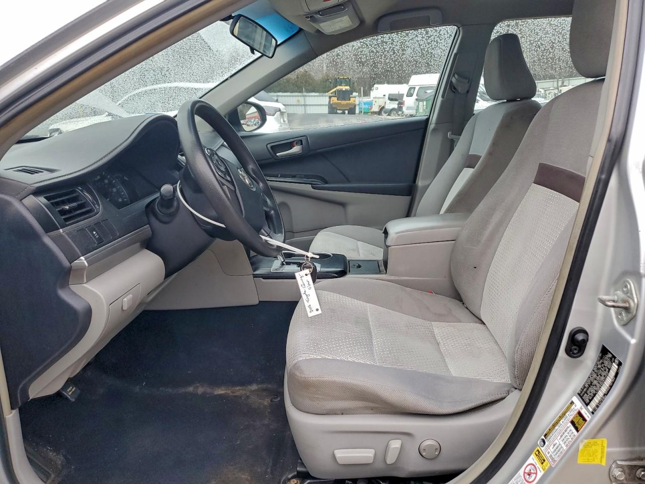 2012 TOYOTA CAMRY BASE photo 7