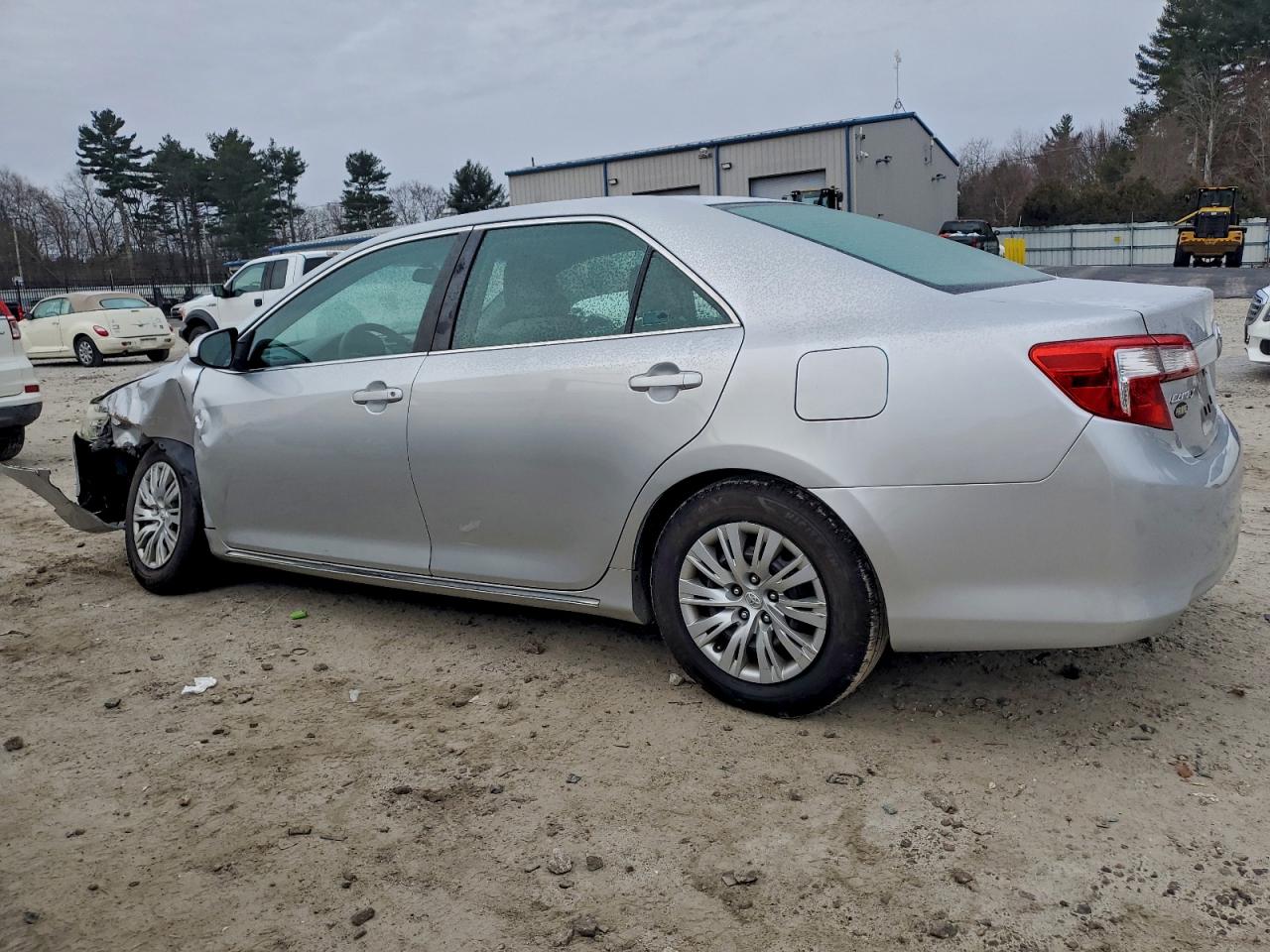2012 TOYOTA CAMRY BASE photo 2