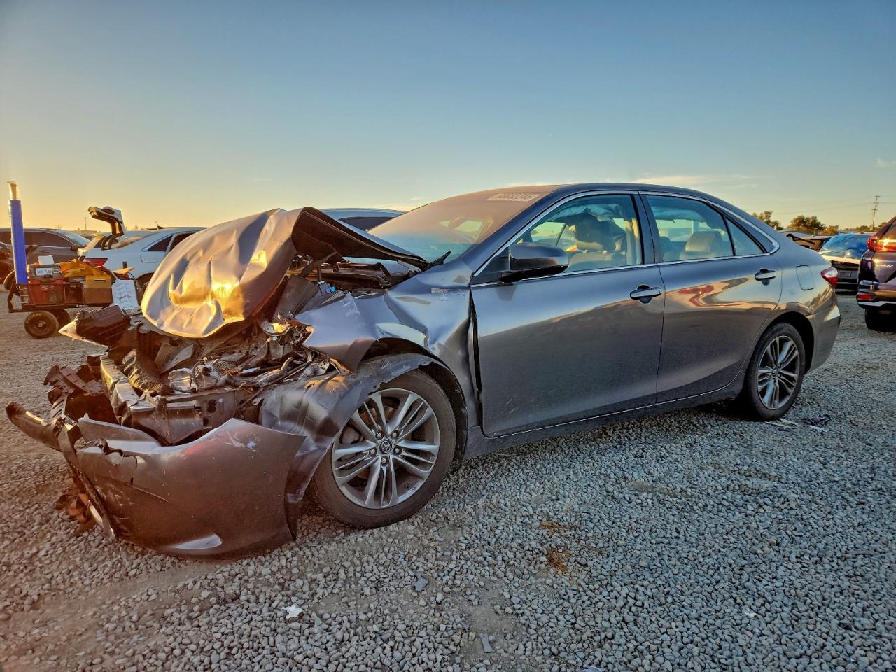 2017 TOYOTA CAMRY