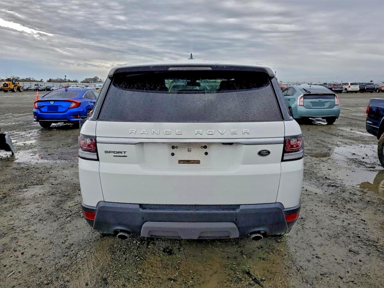 2016 LAND ROVER RANGE ROVER SPORT SE photo 6