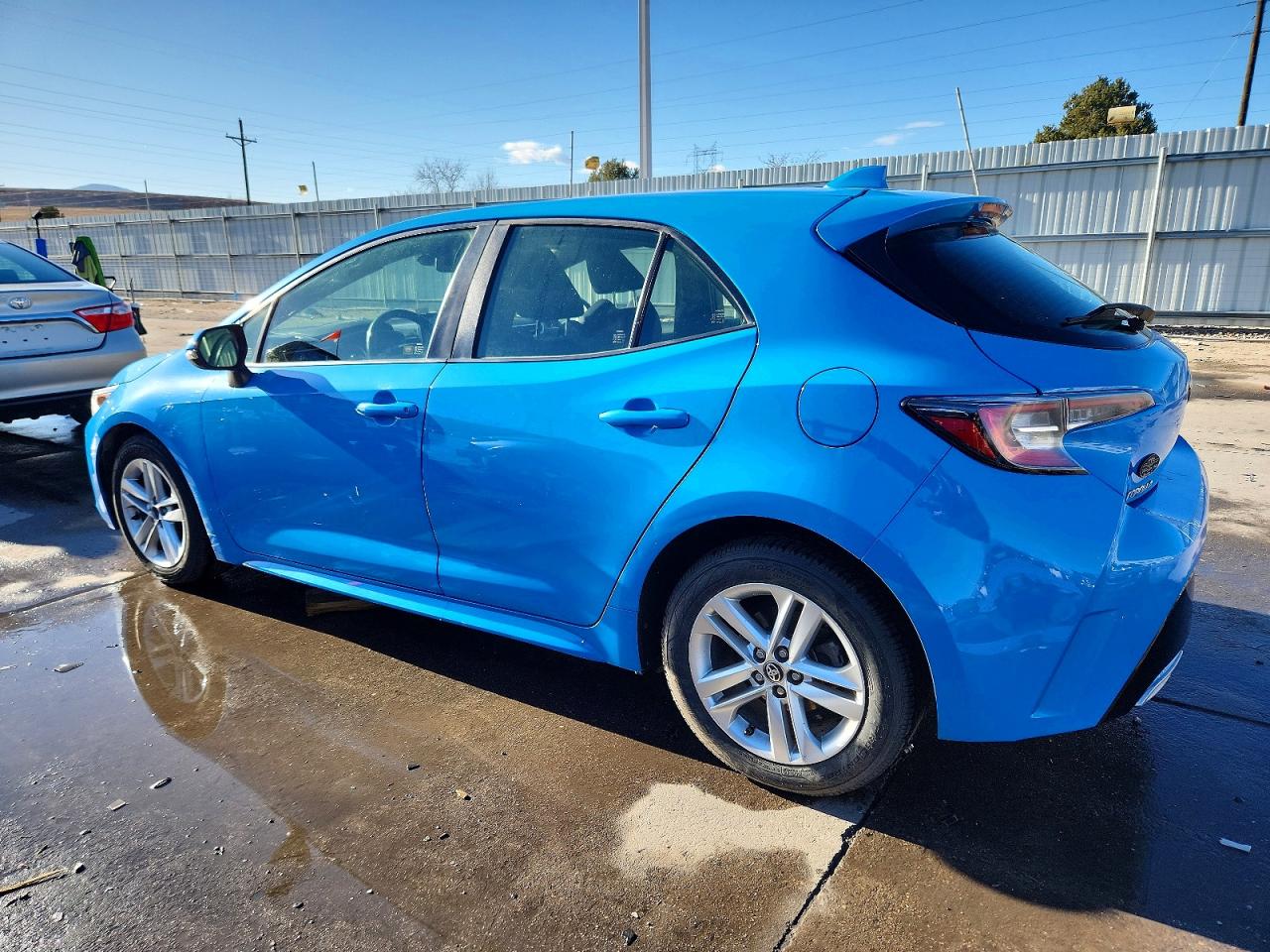 2019 TOYOTA COROLLA SE photo 2