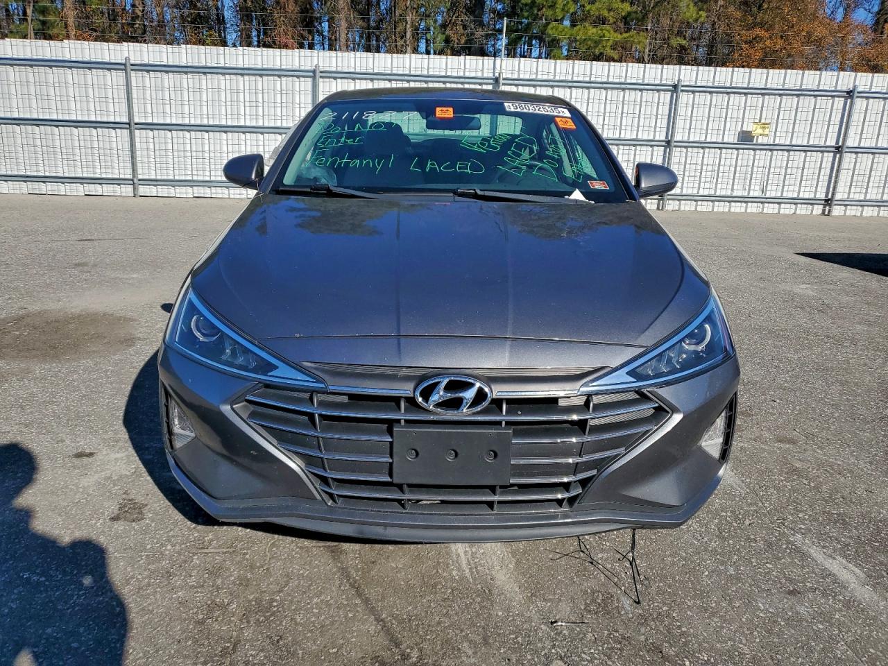 2020 HYUNDAI ELANTRA SEL photo 5