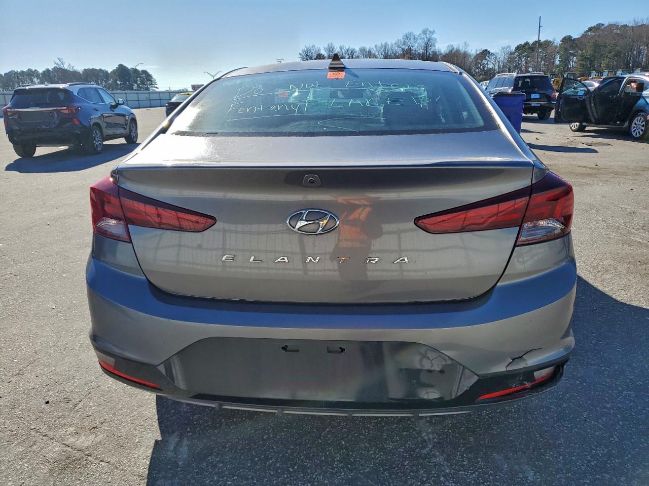 2020 HYUNDAI ELANTRA SEL photo 6