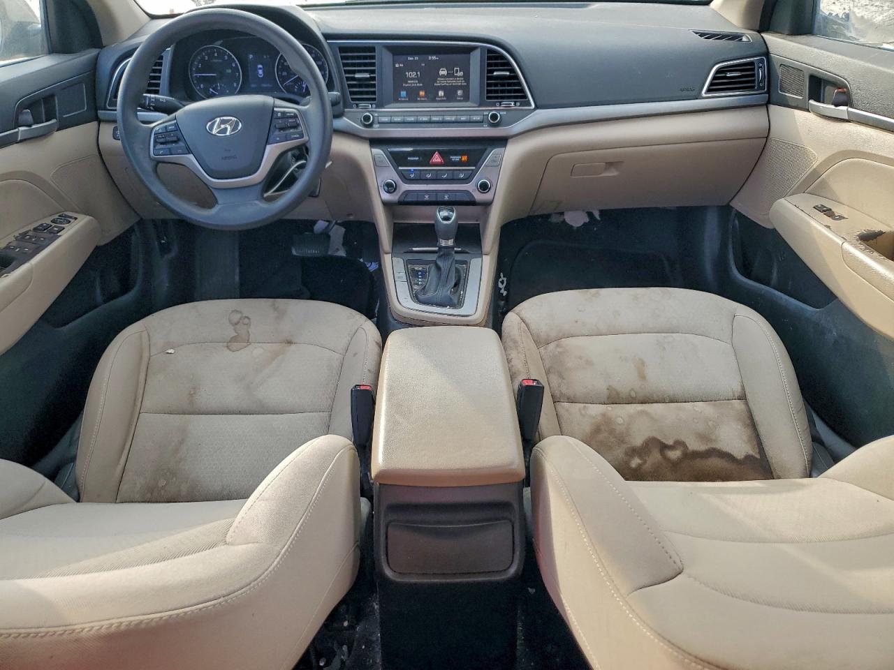 2018 HYUNDAI ELANTRA SEL photo 8