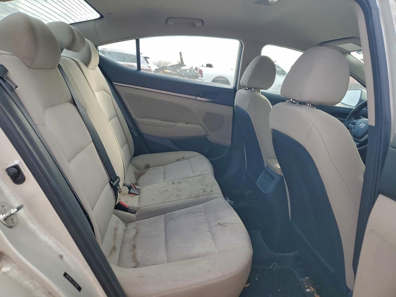 2018 HYUNDAI ELANTRA SEL photo 10