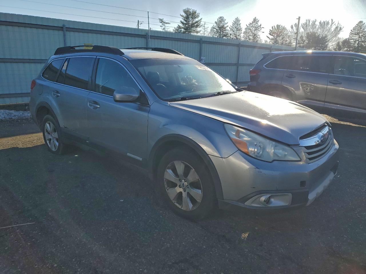 2011 SUBARU OUTBACK 2.5I LIMITED photo 4