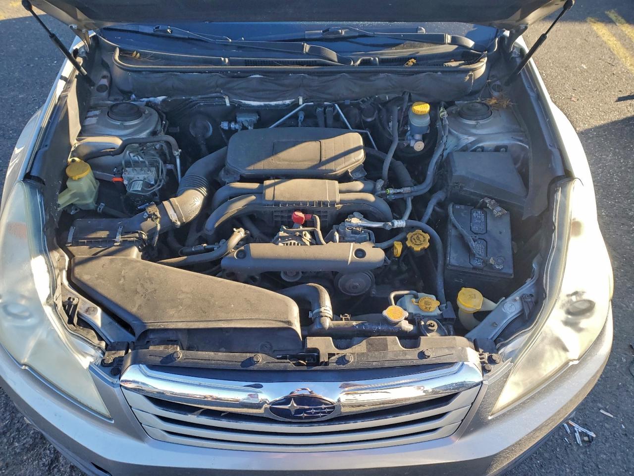 2011 SUBARU OUTBACK 2.5I LIMITED photo 11