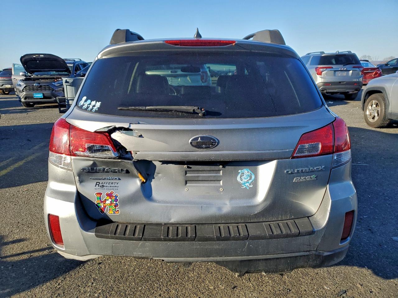 2011 SUBARU OUTBACK 2.5I LIMITED photo 6