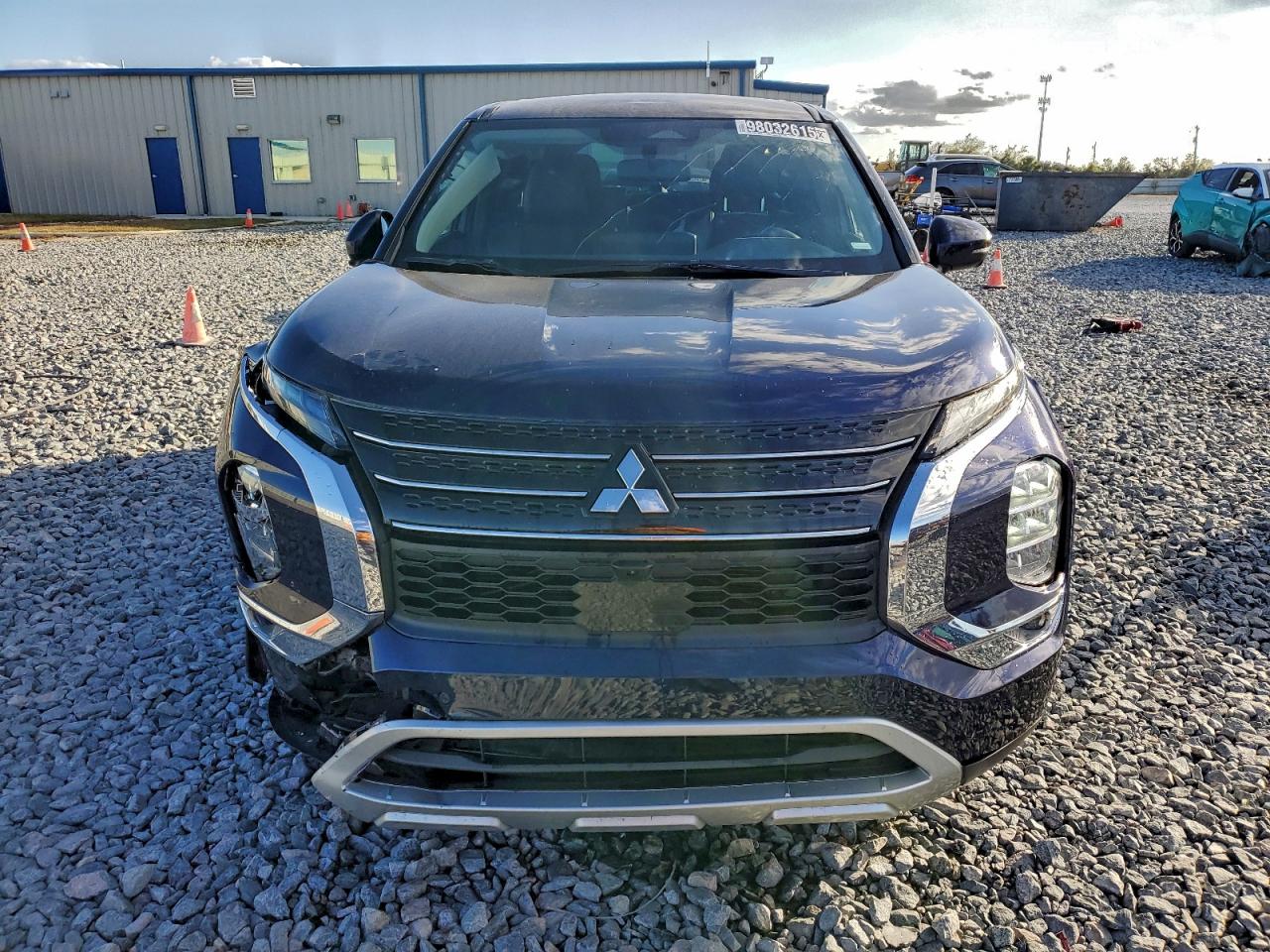 2024 MITSUBISHI OUTLANDER SE photo 5