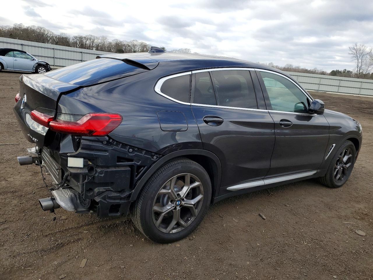 2021 BMW X4 XDRIVE30I photo 3