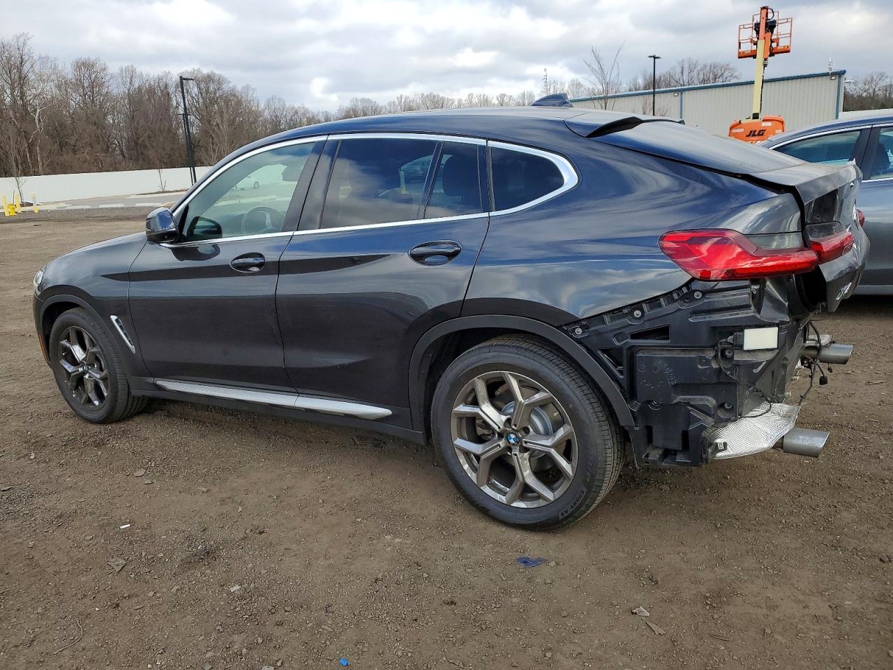2021 BMW X4 XDRIVE30I photo 2