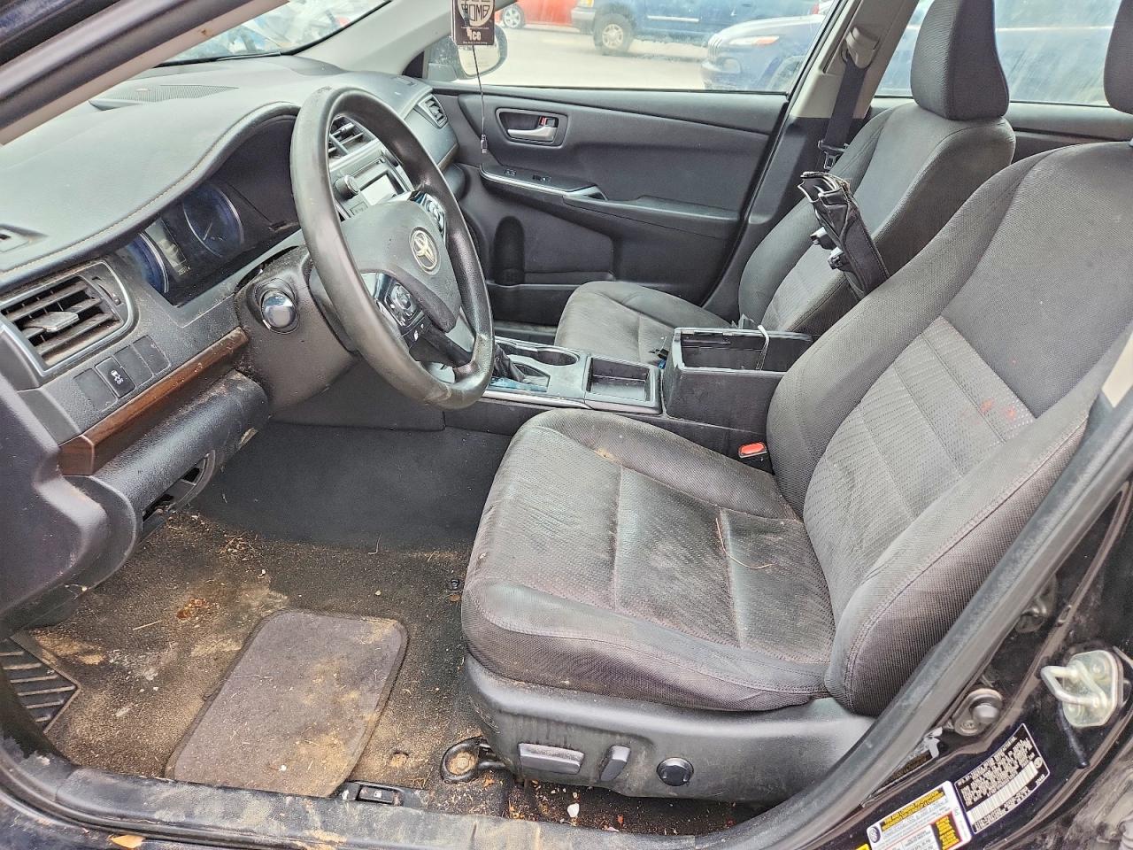 2016 TOYOTA CAMRY LE photo 7