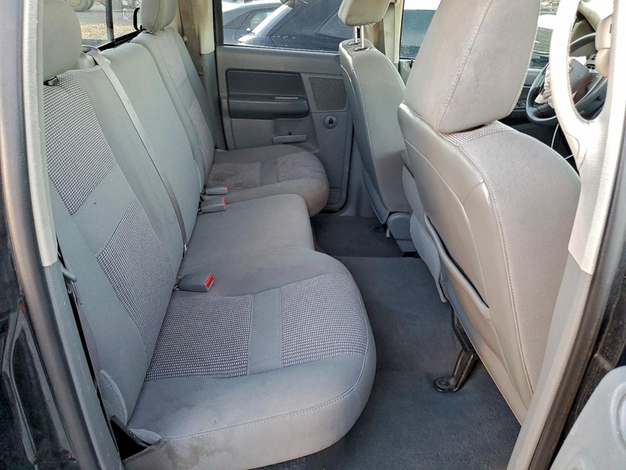 2007 DODGE RAM 1500 ST photo 10