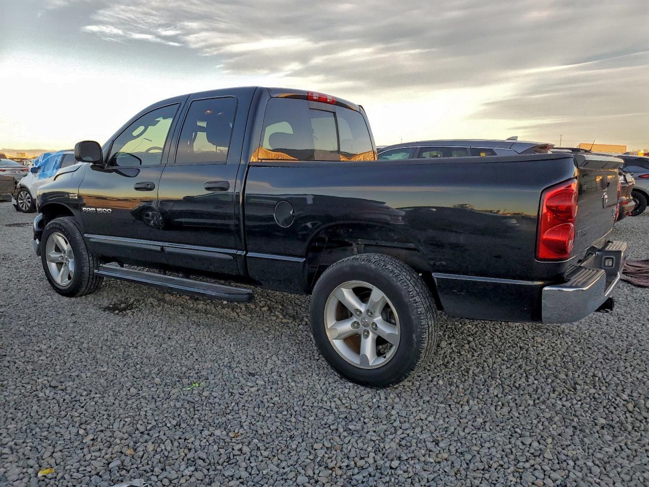2007 DODGE RAM 1500 ST photo 2