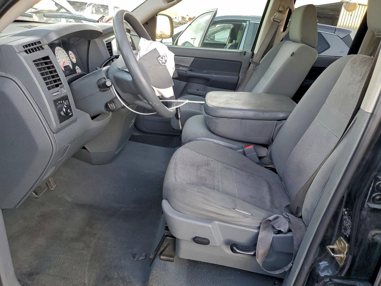 2007 DODGE RAM 1500 ST photo 7