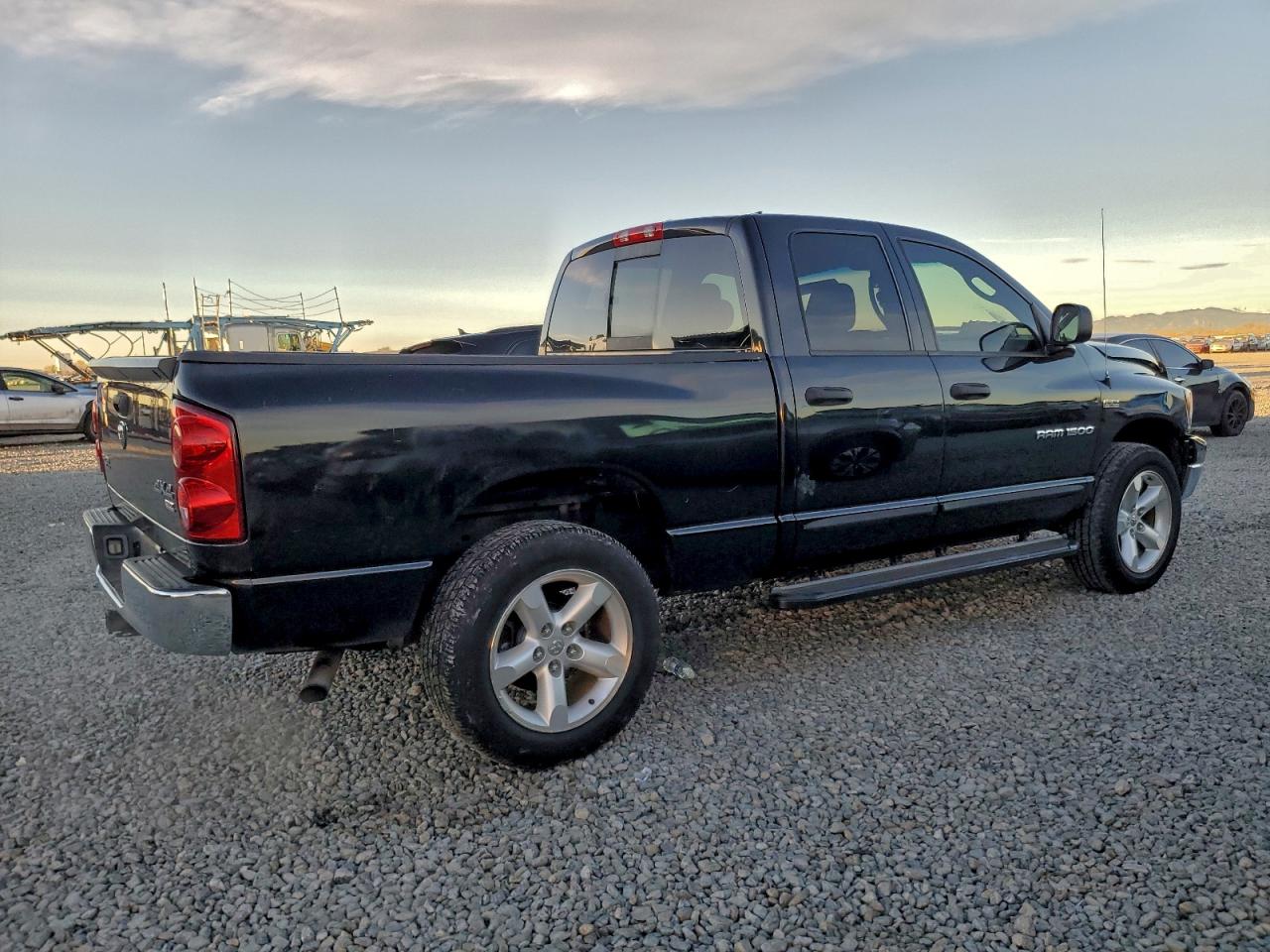 2007 DODGE RAM 1500 ST photo 3