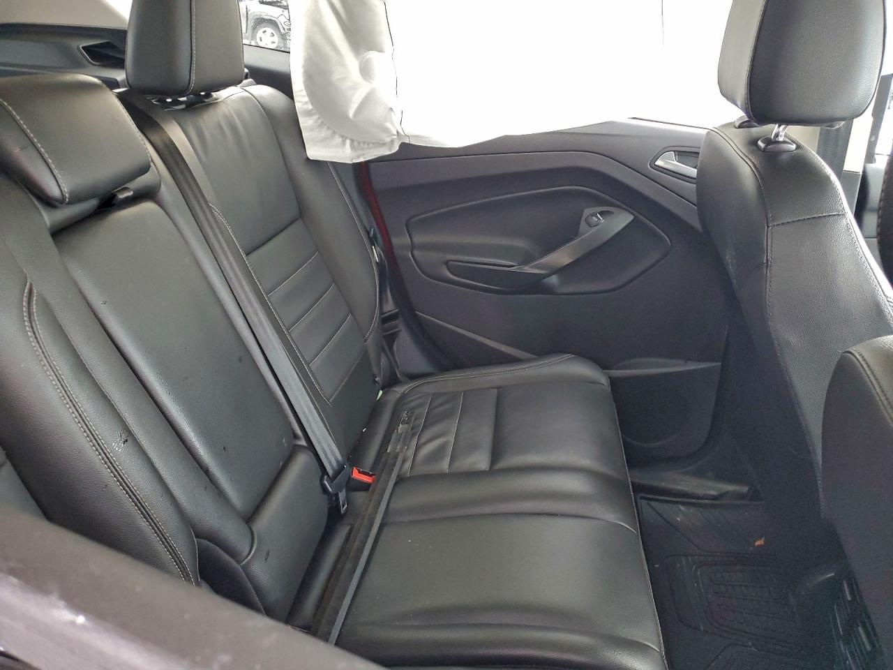 2015 FORD ESCAPE SE photo 10