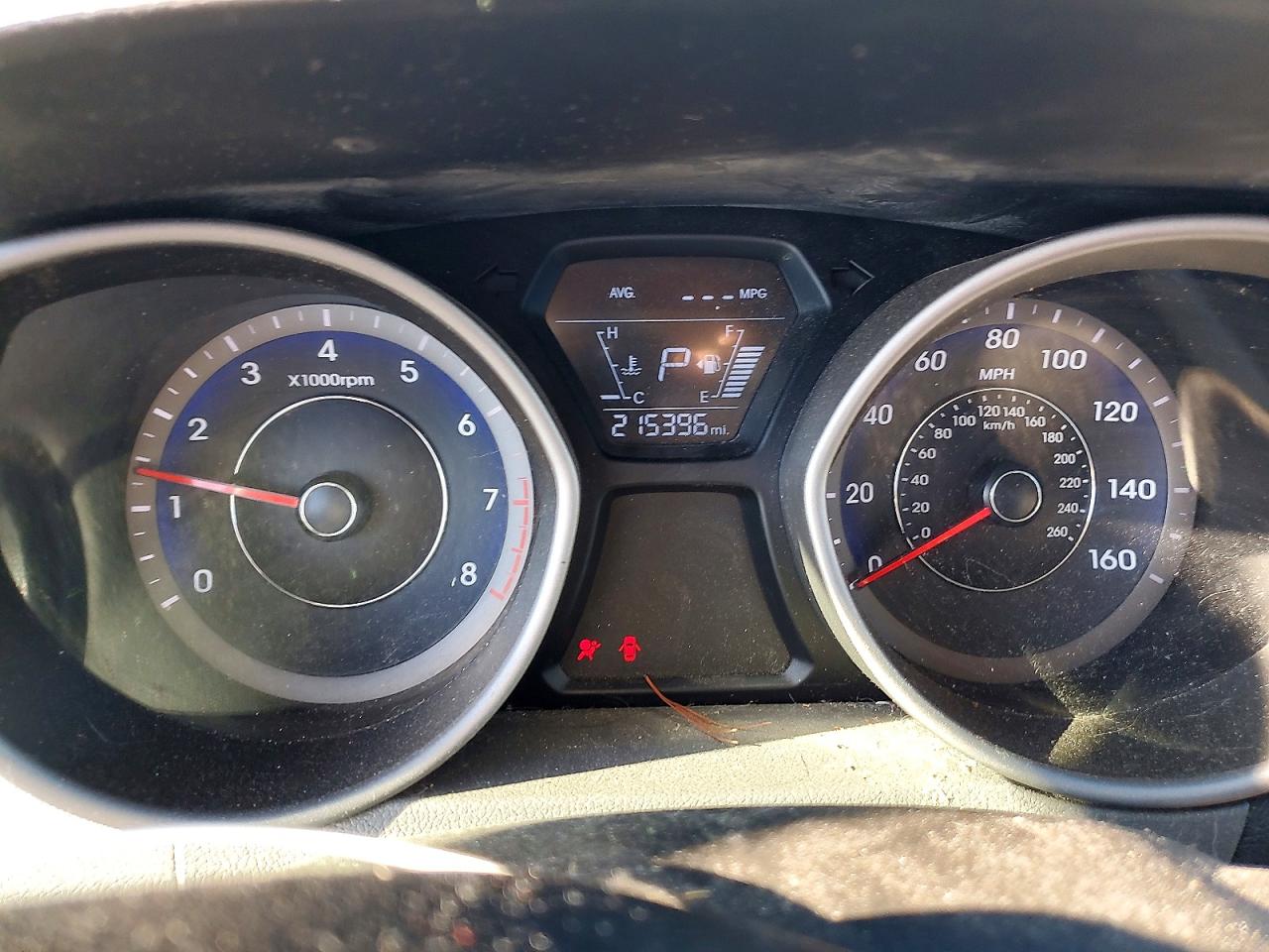 2015 HYUNDAI ELANTRA SE photo 9