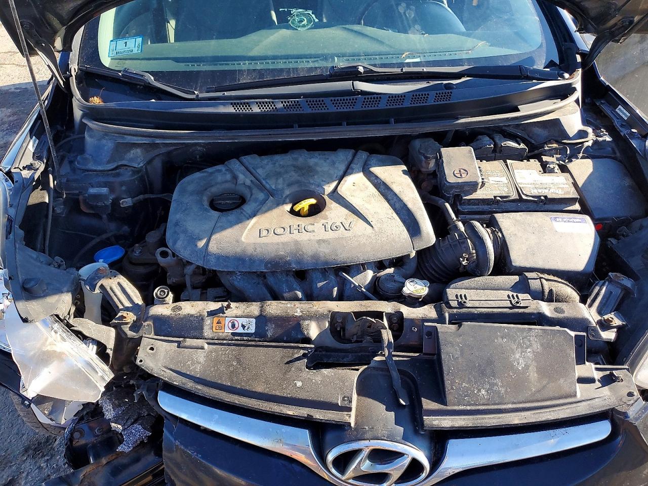 2015 HYUNDAI ELANTRA SE photo 11