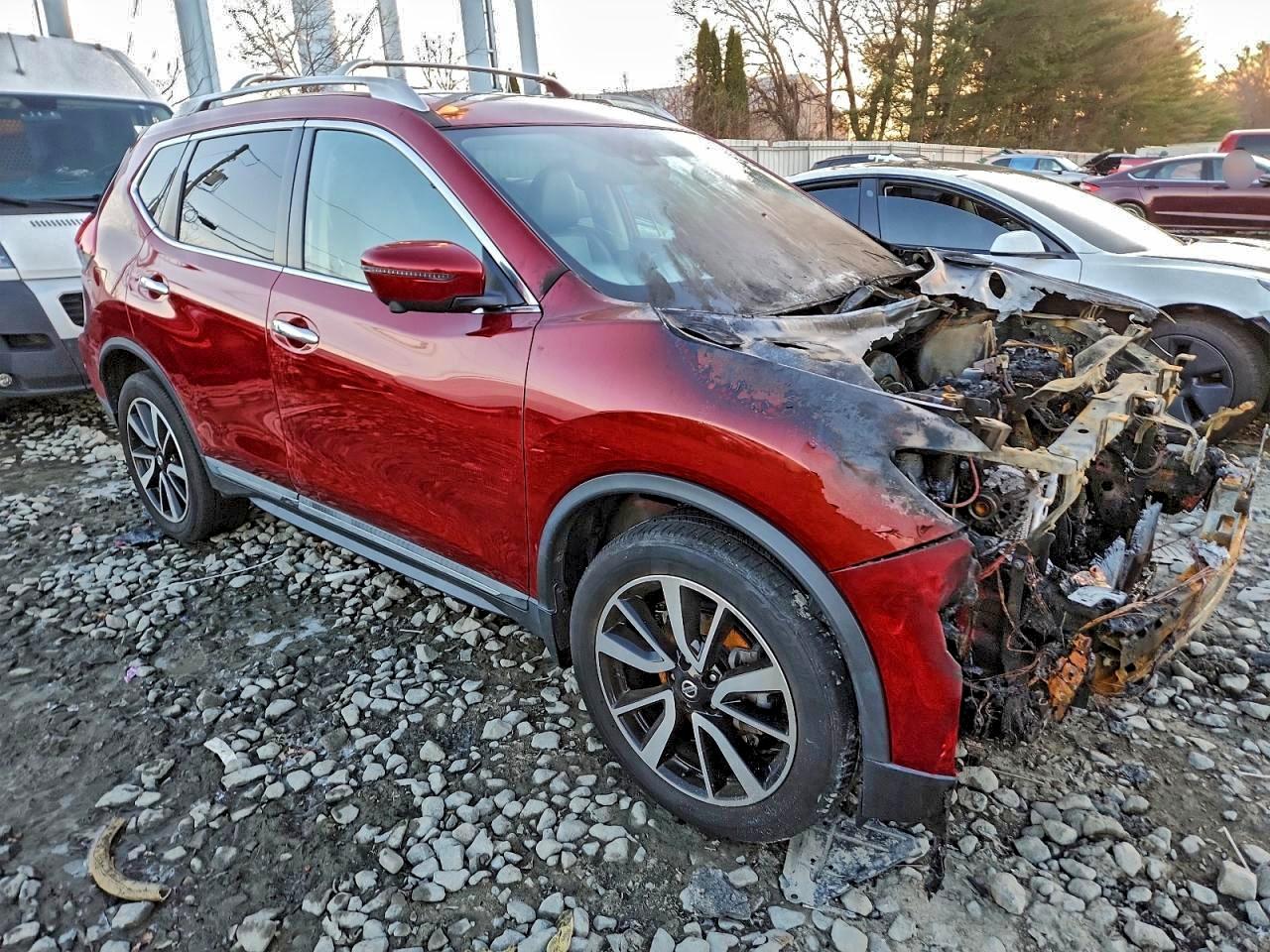 2020 NISSAN ROGUE S photo 4