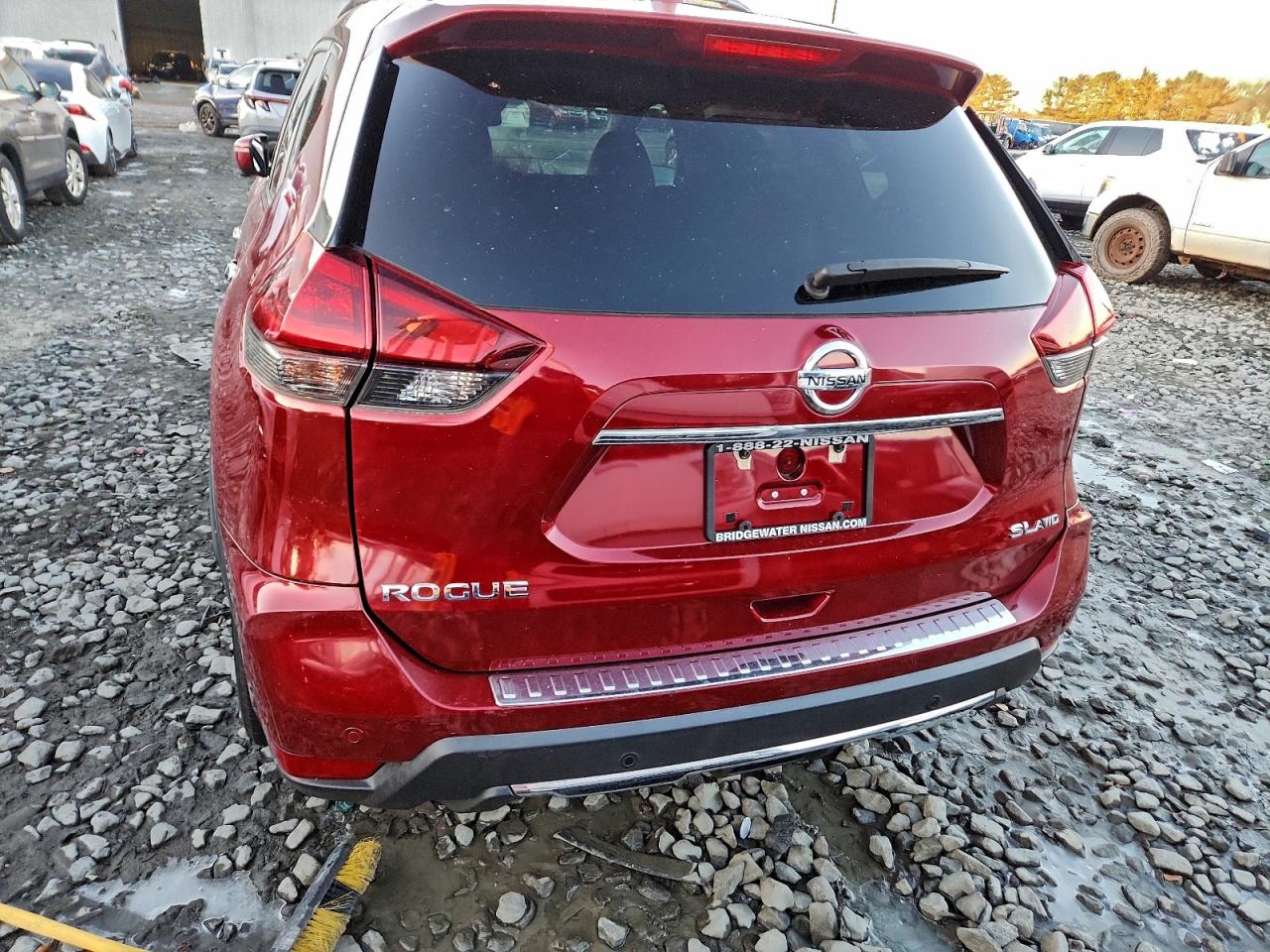 2020 NISSAN ROGUE S photo 6