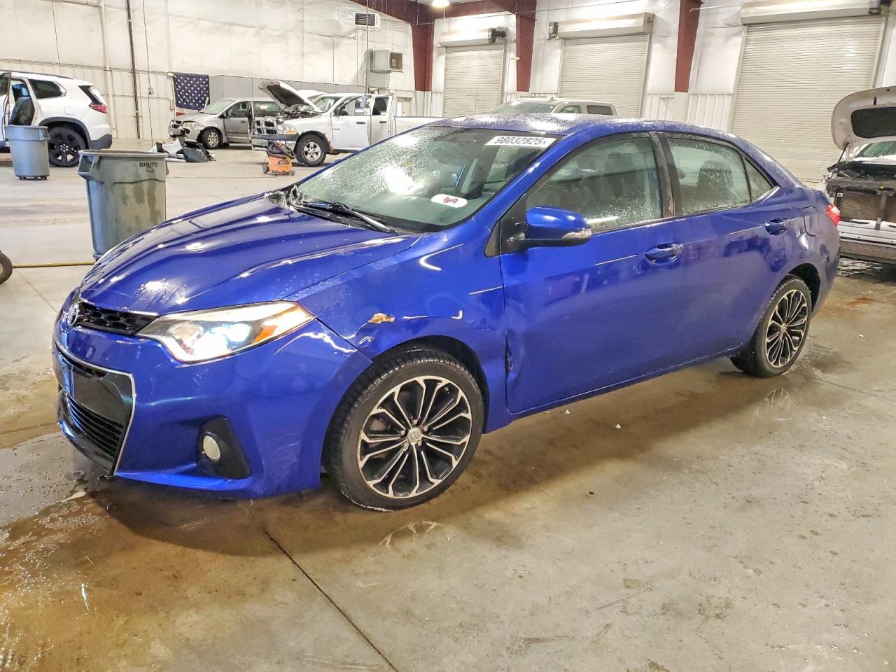 2015 TOYOTA COROLLA