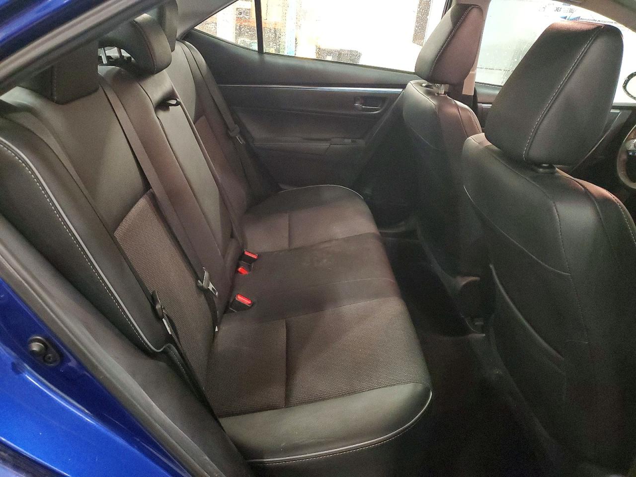 2015 TOYOTA COROLLA L photo 10