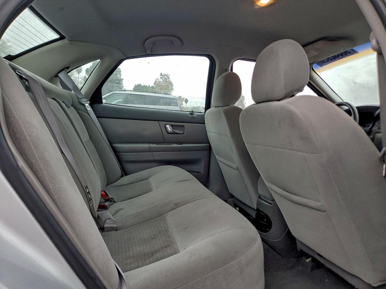 2003 FORD TAURUS SES photo 10