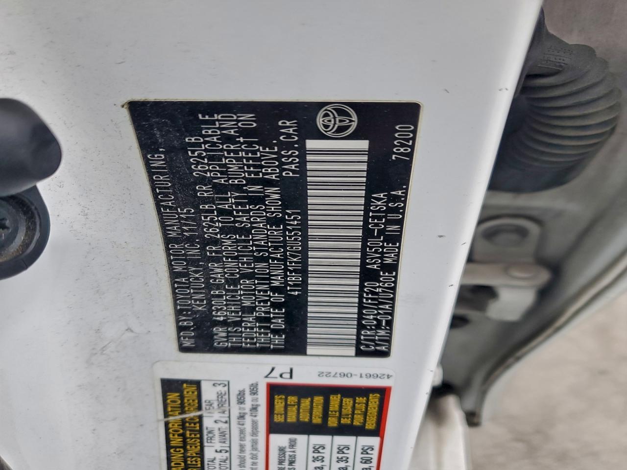 2016 TOYOTA CAMRY SE photo 25