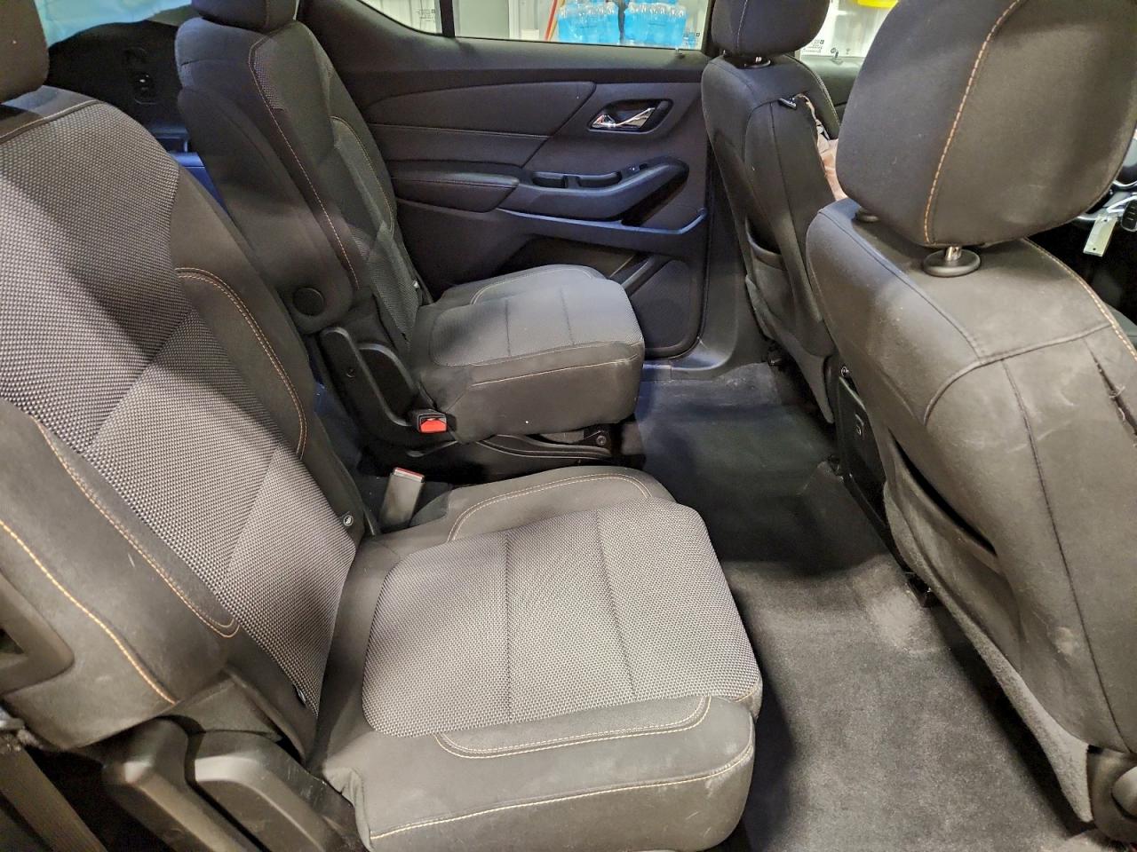 2019 CHEVROLET TRAVERSE LT photo 10