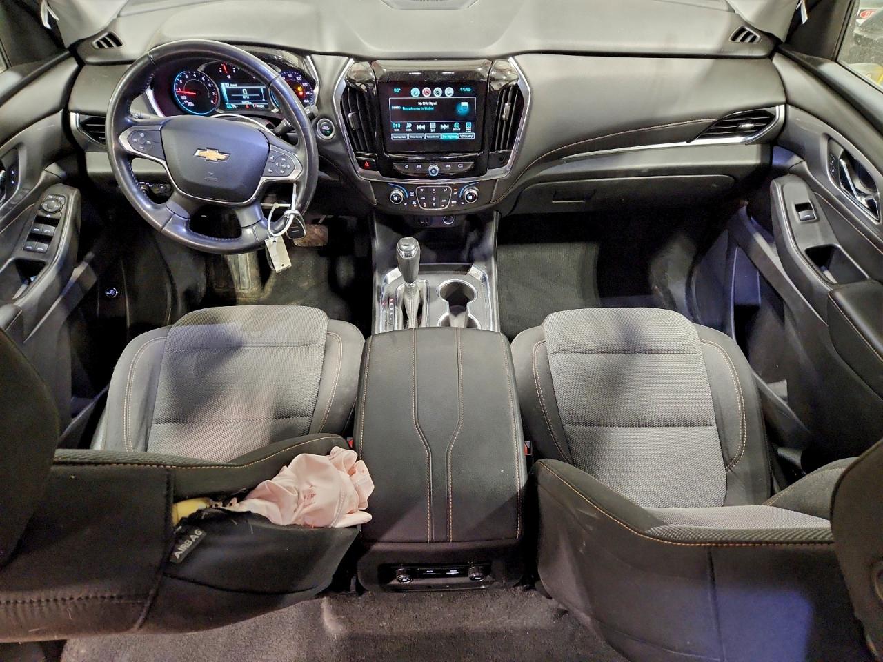2019 CHEVROLET TRAVERSE LT photo 8