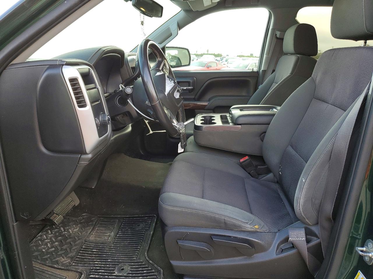 2015 GMC SIERRA C1500 SLE photo 7