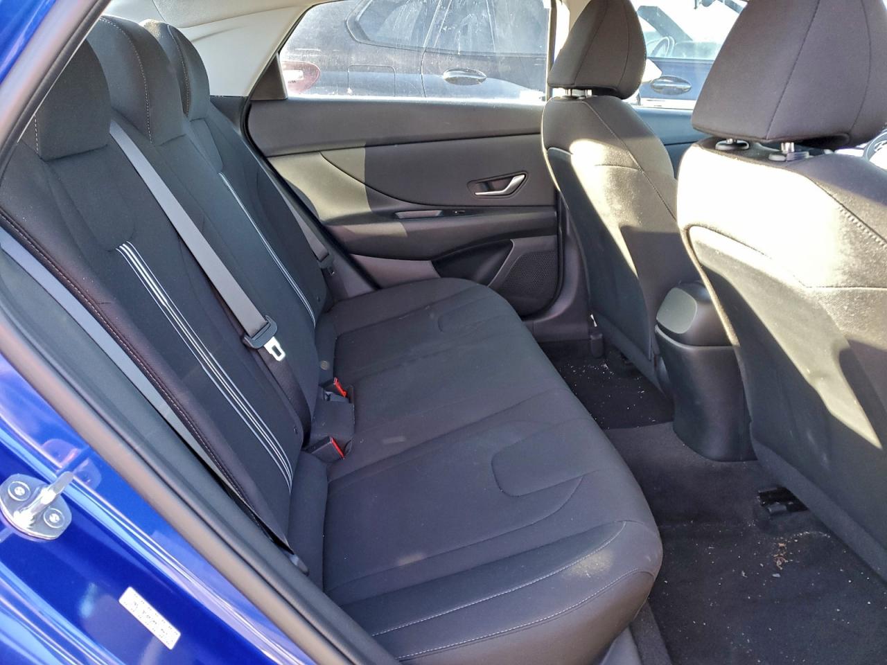 2023 HYUNDAI ELANTRA SEL photo 10