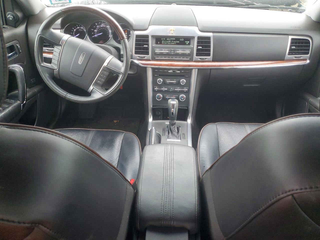 2011 LINCOLN MKZ photo 8